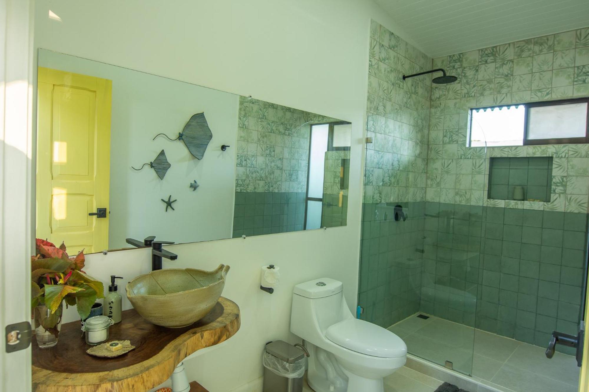 Namaitami Casa Hermosa Con Ac Y Piscina A Solo 650 Metros Del Parque Nacional Cahuita Dış mekan fotoğraf